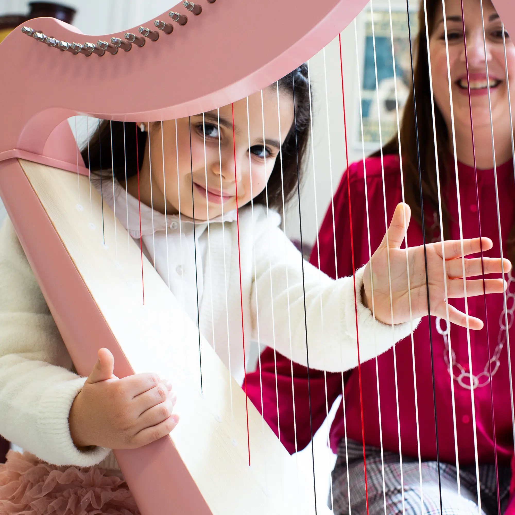 Corsi d’arpa per bambini - Scuola di musica Suzuki a Selargius 